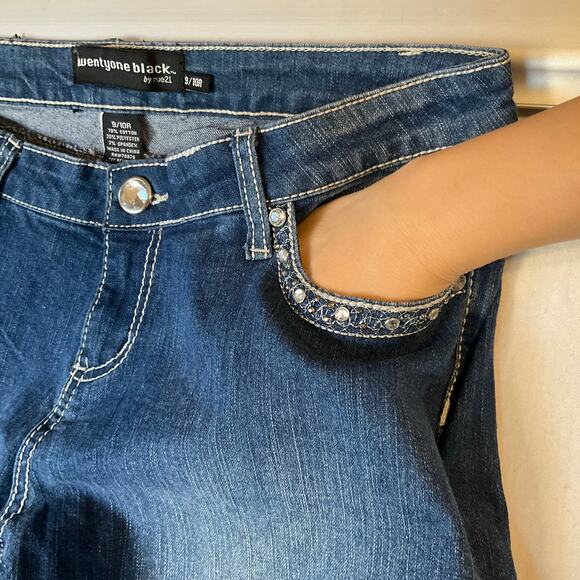 Twentyone Black By Rue21 Women Flared Jeans size 9/10R Blue Mid Rise Stretch - Picture 8 of 11